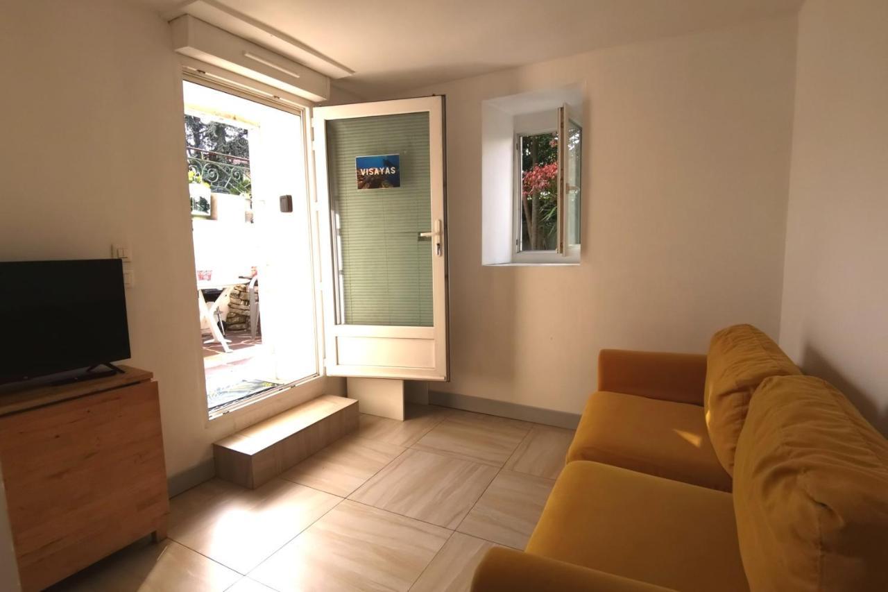 Le Doolie'S Biarritz - Visayas Garden Wifi Tv Bbq Villa Eksteriør billede